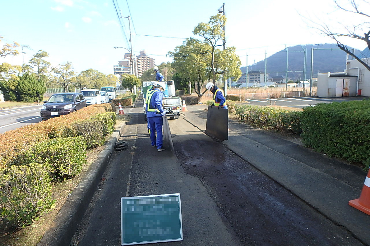 株式会社協和土建｜私たちは地域の自然と暮らしを守る「河川維持工事」「林道工事」「砂防工事」を中心に展開する土木会社です