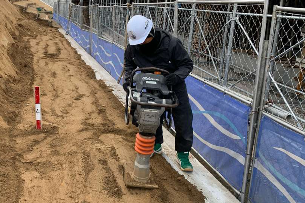 株式会社協和土建｜私たちは地域の自然と暮らしを守る「河川維持工事」「林道工事」「砂防工事」を中心に展開する土木会社です