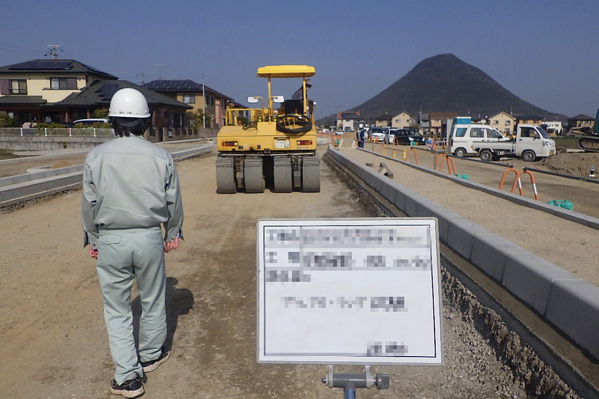 株式会社協和土建｜私たちは地域の自然と暮らしを守る「河川維持工事」「林道工事」「砂防工事」を中心に展開する土木会社です