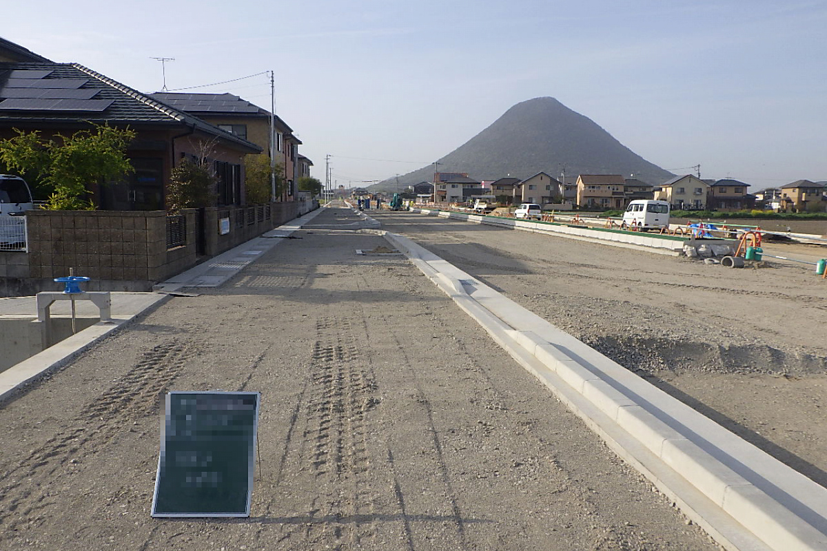 株式会社協和土建｜私たちは地域の自然と暮らしを守る「河川維持工事」「林道工事」「砂防工事」を中心に展開する土木会社です